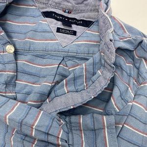 Tommy Hilfiger Custom Fit Long Sleeve Button Down